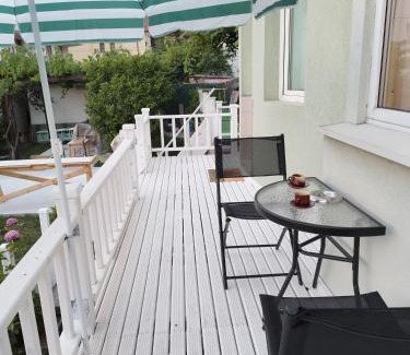 Samokov House | Budget-Friendly Stay at Aleks Guest House - Pet Friendly & More