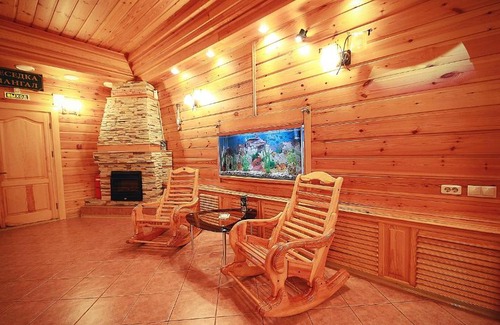 Novokuznetsk Hotel | Discover Aleksandrovsky Dvor Hotel with Ocean Views & Pools