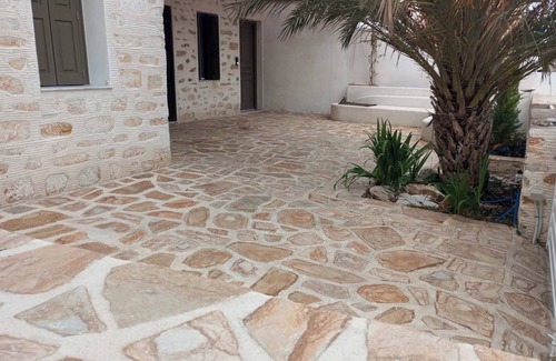 Ermoupoli House | Beautiful 3-Bedroom Estate with Private Yard in Syros