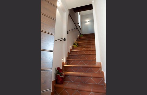 Bovara Apartment | Cozy Alessandra Apartment - Ideal Sunset Holiday Retreat