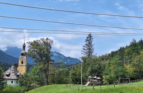 Fusine in Valromana House | Inviting Alessandra: Family-Friendly Stay with Great Reviews