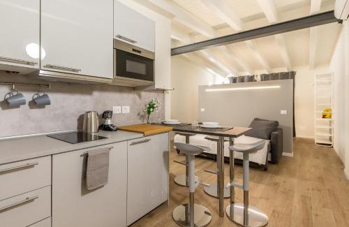 Affori Apartment | Pet-Friendly Comfort at Alessia's Building - Affori FN