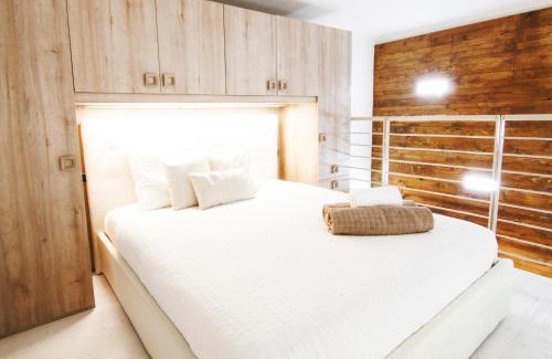 Ghisolfa Apartment | Cozy Alessia's Flat - Mac Mahon: Family & Pet Friendly Stay
