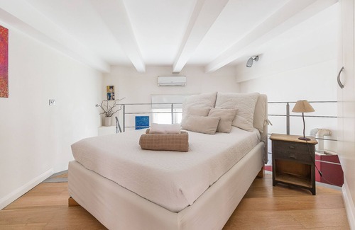 Porta Romana Apartment | Comfortable Alessia's Flat Near Porta Romana M3