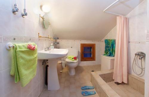 Matsoukata House | Discover Alex & Ada's Dream House with Ocean Views