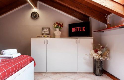 Somma Lombardo Apartment | Pet-Friendly Stay at Alex Haus with Family Amenities