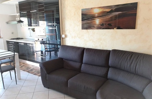 Zona LI La Storta Apartment | Unforgettable Stay at Alex's House - Rated 10/10!