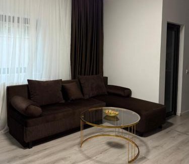 Techirghiol Apartment | Discover Alexander Home: Family & Pet-Friendly Retreat