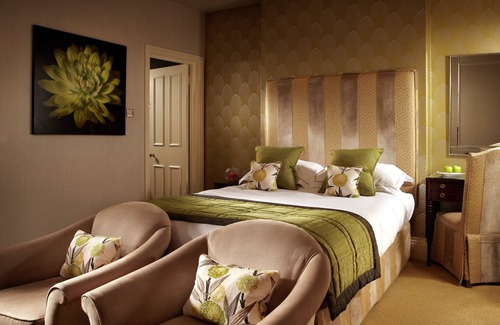 Crawley Down Hotel | Relaxing Retreat at Alexander House and Utopia Spa