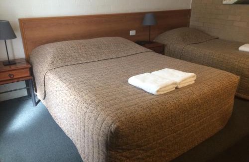 Moree Hotel | Discover Alexander Motor Inn: Family-Friendly Retreat