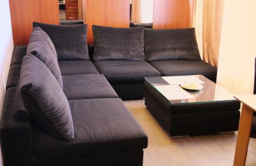 Solomjanskyj Apartment | Guest Rated 9.7 - Alexandra Apartments Near Industrial Bridge