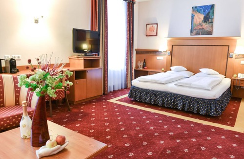 Wels Hotel | Alexandra: Family-Friendly Stay with Great Amenities