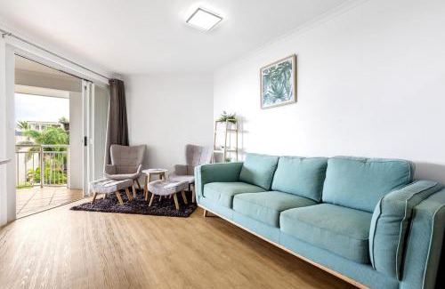 Alexandra Headland Apartment | Relax at Alexandra Beach Resort with Oceanfront Views