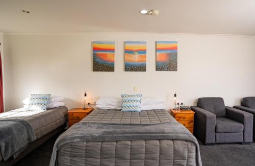 Alexandra Hotel | Welcoming Alexandra Heights Motel: Pet-Friendly & Comfortable