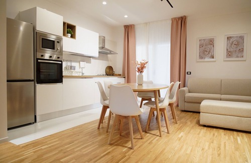 Augusta House | Alexandra House