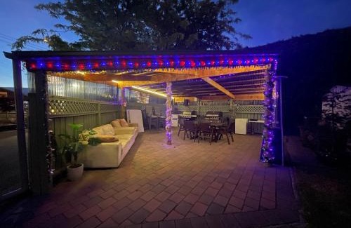 Alexandra Hotel | Discover Family-Friendly Comfort at Alexandra Motor Lodge