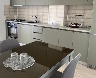 Pitesti Apartment | Family-Friendly Retreat at Alexandra - Rated 9.5/10!