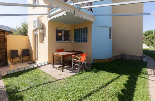 Porto Rafti House | Alexandra's apartment