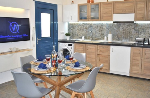 Pefkos Villa | Alexandra's Sea Front Villa is a recently renovated property in Pefkos - Lindos