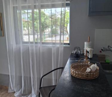 Imathia Region Apartment | Pet-Friendly Alexandra Studios with Ocean View & Breakfast