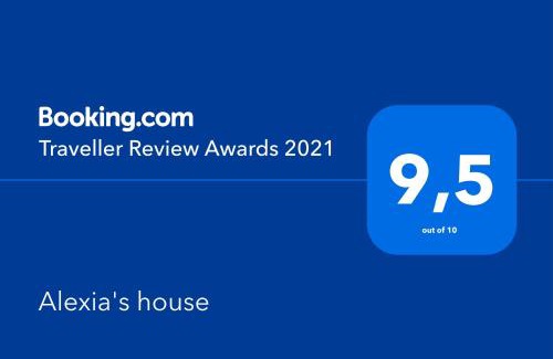 Chortata House | Discover Alexia's House: Child-Friendly & Highly Rated Stay