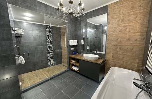 Bukhara Hotel | Stylish Alexia Suite - UNESCO Heritage Hotel with Top Amenities