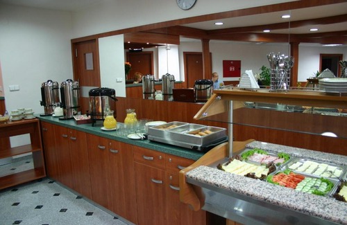 Nusle Hotel | Family-Friendly Stay at Alexis with 8/10 Guest Rating