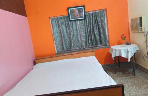 Garia House | Budget-Friendly Aleyahome Stay: Child-Friendly Comfort