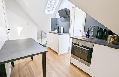 Stuttgart Apartment | Cozy ALFA Stuttgart: 3BR with Netflix & Family-Friendly Fun