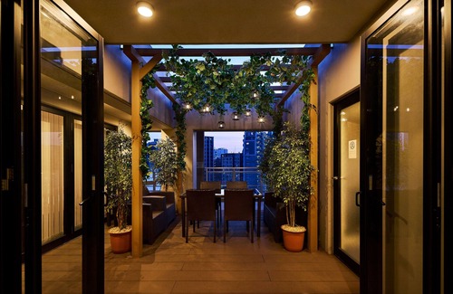 Sumiyoshi Apartment | Stylish Riverfront Retreat at Alfacio Riverside Stay Hakata