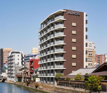 Sumiyoshi Apartment | Pet-Friendly Retreat at Alfacío Riverside Stay Hakata