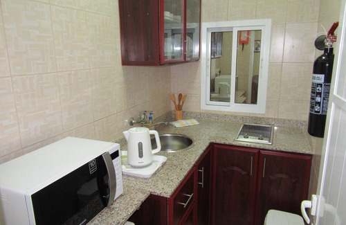 Al Ghubrah Ash Shamaliyyah Hotel | Discover Alferdous Hotel Apartments with Family-Friendly Amenities