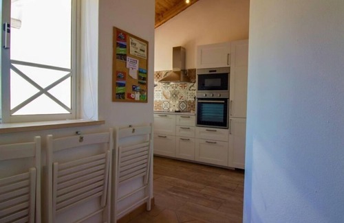 Salema Apartment | Algar de Benagil Apt - A MARÉ with Oceanfront Pool Access