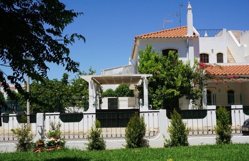 Altura Villa | Discover Altura: Oceanfront Villa with Pool & Pet-Friendly