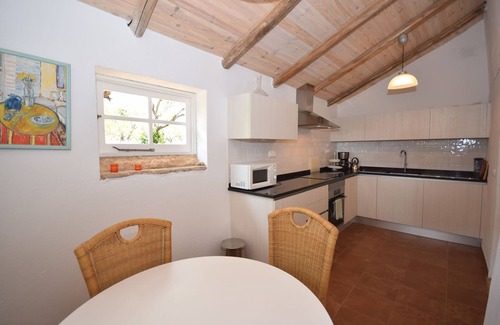 Loule Cottage | Beautiful Portuguese Farm with Pool & Family Amenities