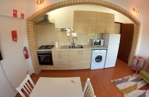 Sao Bras de Alportel Apartment | Renovated Algarve Apartment with Balcony in S. Brás de Alportel