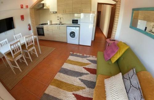 Sao Bras de Alportel Apartment | Renovated Algarve Apartment with Balcony in S. Brás de Alportel