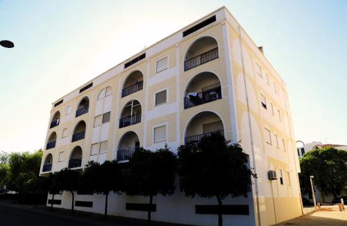 Altura Apartment | Oceanfront AlgarveInn: Family-Friendly with Stunning Views