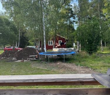 Ingaro House | Family-Friendly Stay at Älgdals Villa with Pet Amenities
