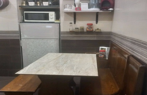 Sidi M'Hamed Apartment | Stylish Alger Centre Apartment with Free Internet & Breakfast