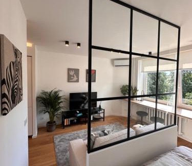 Vilnius Apartment | Algirdo Sunlight Studio