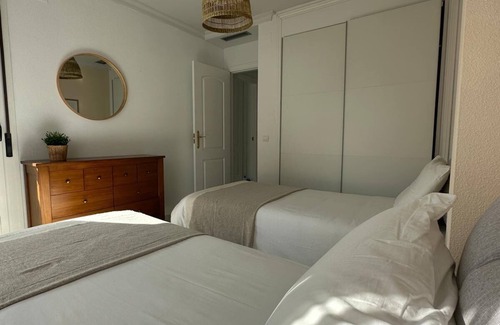 Alhaurin el Grande Apartment | Modern Alhaurin Golf Apartment with Scenic Views