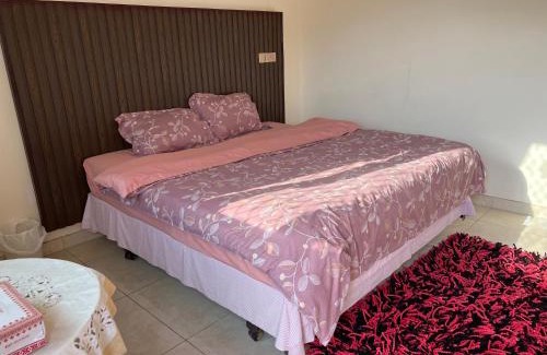 Abu Dhabi House | Discover Alhosani Property: Breakfast Included & Rated 8/10