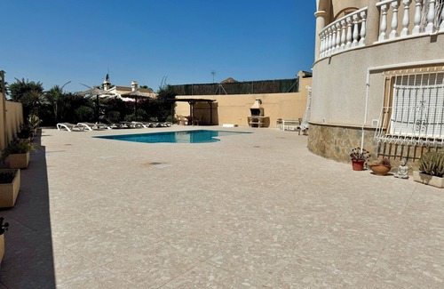 San Fulgencio Villa | Private Pool Haven in Alicante with Ocean Views & Air-Con