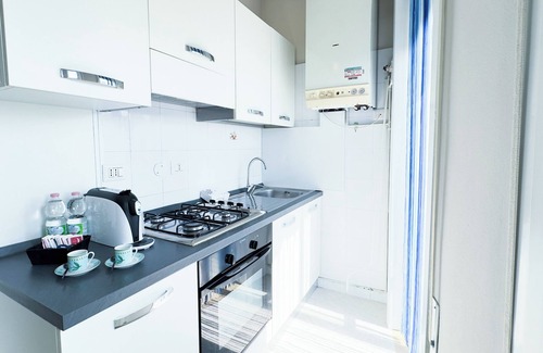 Chioggia Apartment | Cozy Alice One Bedroom Apartment with Pet-Friendly Perks