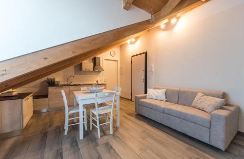 Aurora Apartment | Family-Friendly Alice Home - Guest Rated 9.3/10