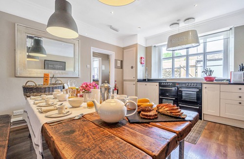 Windermere House | Gather at Alice Howe: Hot Tub & Cinema in Lake District