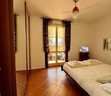 Sirmione Old Town House | Unforgettable Stay at Alice&Luna's Apartments Sirmione