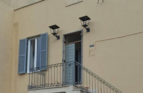 Nettuno Apartment | Alice's House a stone's throw from the sea and the old town of Neptune