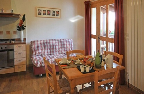Nogarolo Apartment | Discover Alice's House: A Gem in the Venetian Hills